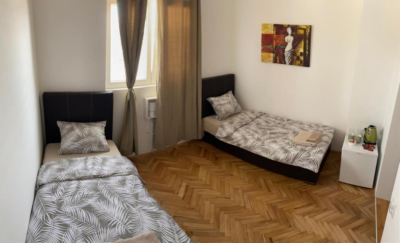 Apartmani Home Zaječar Extérieur photo